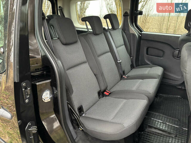 Чорний Мерседес Сітан, об'ємом двигуна 1.46 л та пробігом 135 тис. км за 12900 $, фото 24 на Automoto.ua