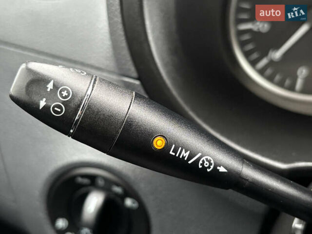 Чорний Мерседес Сітан, об'ємом двигуна 1.46 л та пробігом 135 тис. км за 12900 $, фото 38 на Automoto.ua
