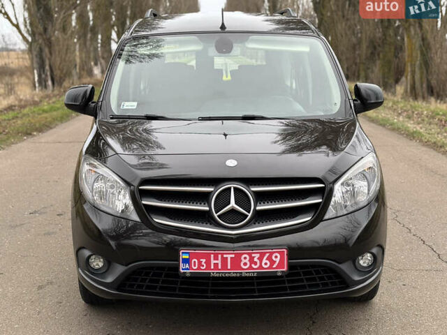 Чорний Мерседес Сітан, об'ємом двигуна 1.46 л та пробігом 135 тис. км за 12900 $, фото 4 на Automoto.ua