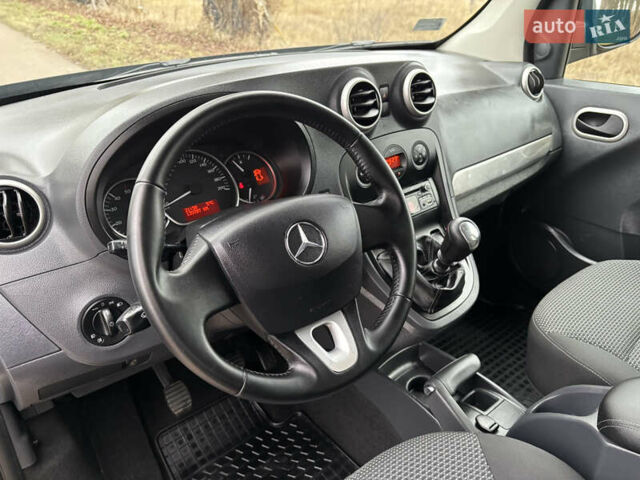 Чорний Мерседес Сітан, об'ємом двигуна 1.46 л та пробігом 135 тис. км за 12900 $, фото 41 на Automoto.ua