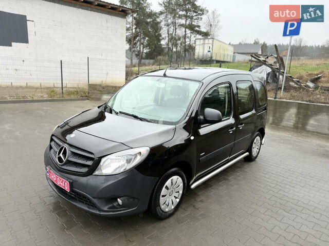 Черный Мерседес Ситан, объемом двигателя 1.5 л и пробегом 210 тыс. км за 11000 $, фото 12 на Automoto.ua