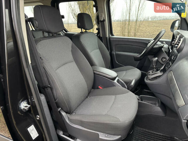 Чорний Мерседес Сітан, об'ємом двигуна 1.46 л та пробігом 135 тис. км за 12900 $, фото 26 на Automoto.ua