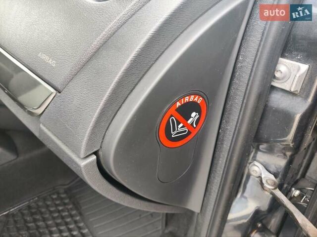 Черный Мерседес Ситан, объемом двигателя 1.5 л и пробегом 153 тыс. км за 13700 $, фото 24 на Automoto.ua