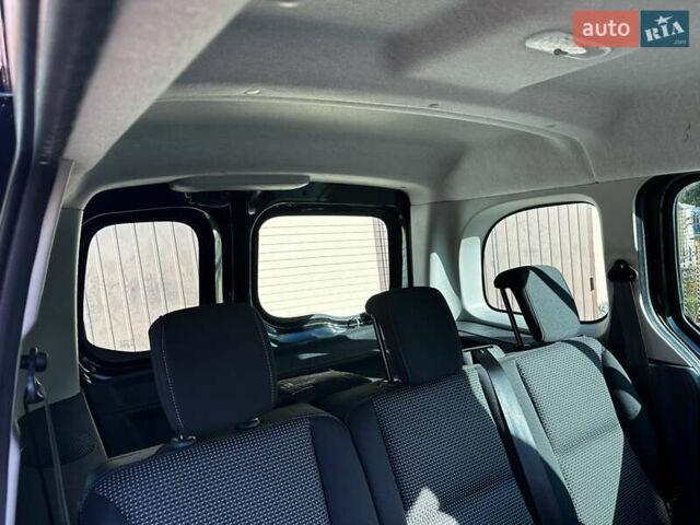 Чорний Мерседес Сітан, об'ємом двигуна 1.46 л та пробігом 238 тис. км за 11500 $, фото 28 на Automoto.ua