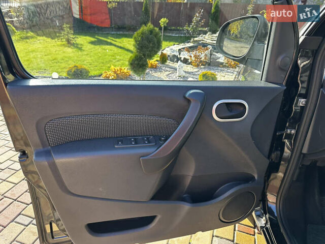 Чорний Мерседес Сітан, об'ємом двигуна 1.46 л та пробігом 238 тис. км за 11500 $, фото 35 на Automoto.ua