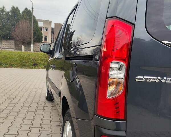 Черный Мерседес Ситан, объемом двигателя 1.5 л и пробегом 153 тыс. км за 13700 $, фото 47 на Automoto.ua