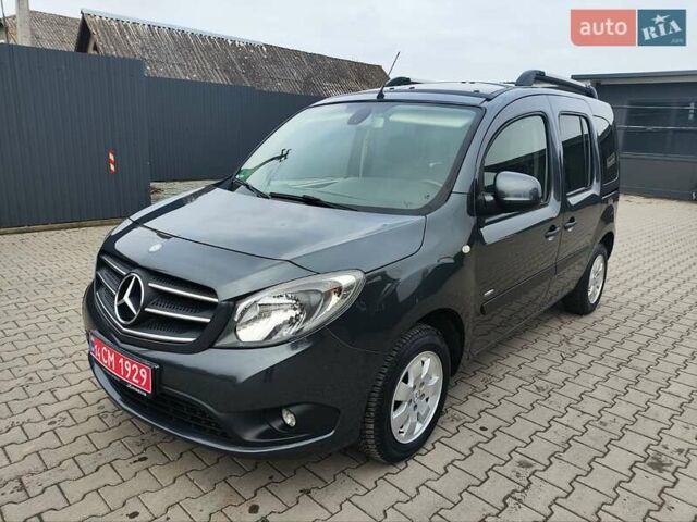 Черный Мерседес Ситан, объемом двигателя 1.5 л и пробегом 153 тыс. км за 13700 $, фото 1 на Automoto.ua