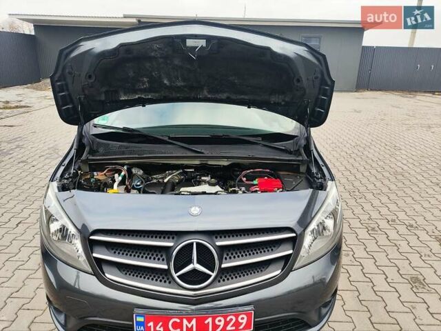 Черный Мерседес Ситан, объемом двигателя 1.5 л и пробегом 153 тыс. км за 13700 $, фото 51 на Automoto.ua