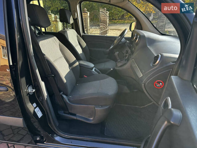 Чорний Мерседес Сітан, об'ємом двигуна 1.46 л та пробігом 238 тис. км за 11500 $, фото 29 на Automoto.ua