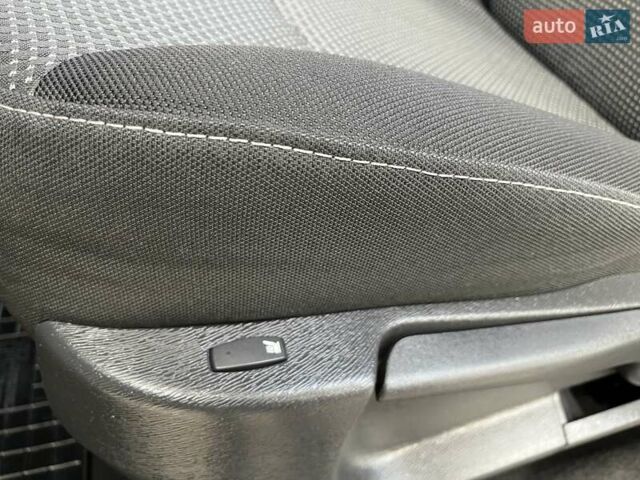 Черный Мерседес Ситан, объемом двигателя 1.46 л и пробегом 118 тыс. км за 13700 $, фото 38 на Automoto.ua