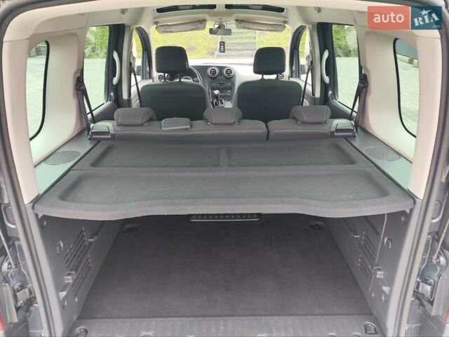 Черный Мерседес Ситан, объемом двигателя 1.5 л и пробегом 153 тыс. км за 13700 $, фото 37 на Automoto.ua