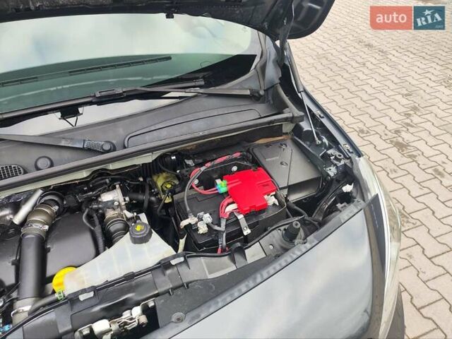 Черный Мерседес Ситан, объемом двигателя 1.5 л и пробегом 153 тыс. км за 13700 $, фото 54 на Automoto.ua