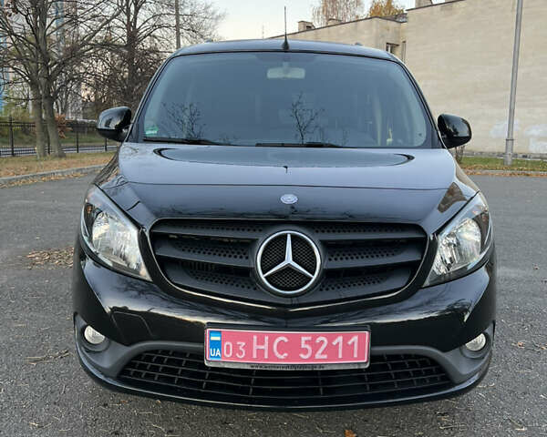 Черный Мерседес Ситан, объемом двигателя 1.5 л и пробегом 209 тыс. км за 15000 $, фото 2 на Automoto.ua