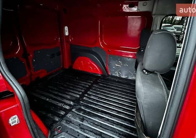 Червоний Мерседес Сітан, об'ємом двигуна 1.46 л та пробігом 234 тис. км за 8490 $, фото 61 на Automoto.ua