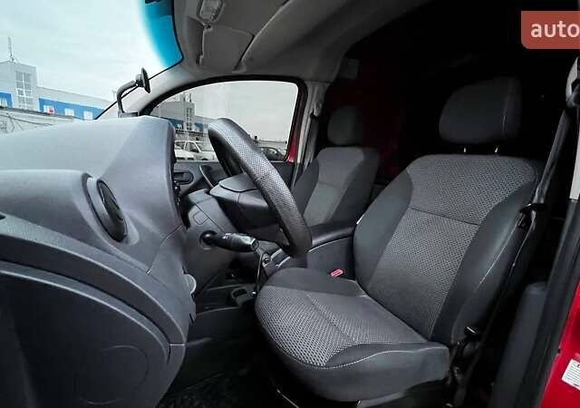 Червоний Мерседес Сітан, об'ємом двигуна 1.46 л та пробігом 234 тис. км за 8490 $, фото 33 на Automoto.ua