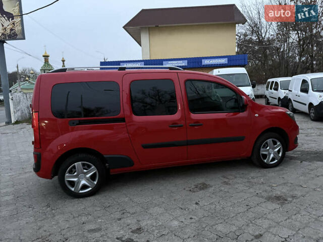 Красный Мерседес Ситан, объемом двигателя 1.5 л и пробегом 187 тыс. км за 11599 $, фото 7 на Automoto.ua