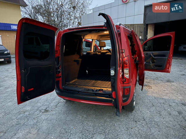 Красный Мерседес Ситан, объемом двигателя 1.5 л и пробегом 187 тыс. км за 11599 $, фото 49 на Automoto.ua