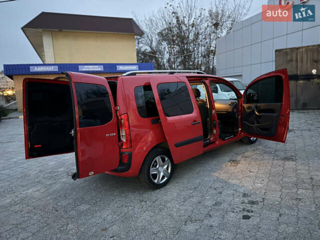 Красный Мерседес Ситан, объемом двигателя 1.5 л и пробегом 187 тыс. км за 11599 $, фото 48 на Automoto.ua