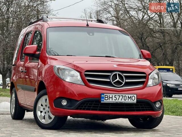 Красный Мерседес Ситан, объемом двигателя 1.46 л и пробегом 187 тыс. км за 10999 $, фото 20 на Automoto.ua