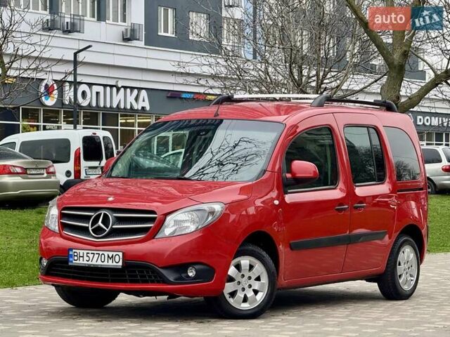 Красный Мерседес Ситан, объемом двигателя 1.46 л и пробегом 187 тыс. км за 10999 $, фото 12 на Automoto.ua