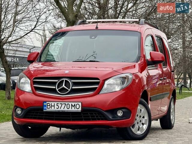 Красный Мерседес Ситан, объемом двигателя 1.46 л и пробегом 187 тыс. км за 10999 $, фото 8 на Automoto.ua