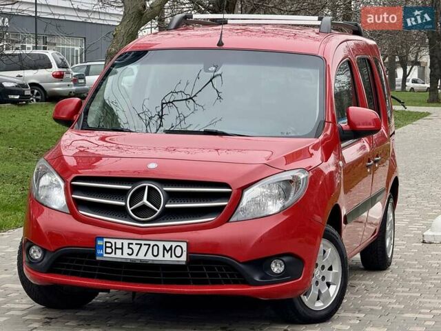 Красный Мерседес Ситан, объемом двигателя 1.46 л и пробегом 187 тыс. км за 10999 $, фото 14 на Automoto.ua