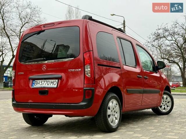 Красный Мерседес Ситан, объемом двигателя 1.46 л и пробегом 187 тыс. км за 10999 $, фото 19 на Automoto.ua