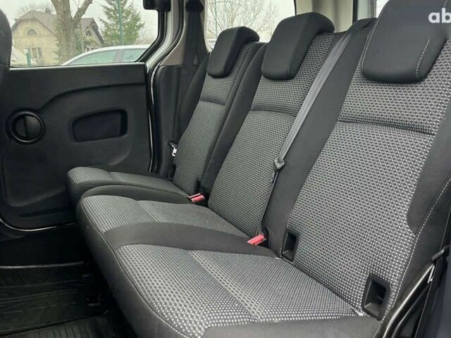 Мерседес Ситан, объемом двигателя 1.5 л и пробегом 156 тыс. км за 10999 $, фото 17 на Automoto.ua