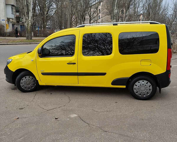 Жовтий Мерседес Citan пас., об'ємом двигуна 1.5 л та пробігом 203 тис. км за 8300 $, фото 5 на Automoto.ua