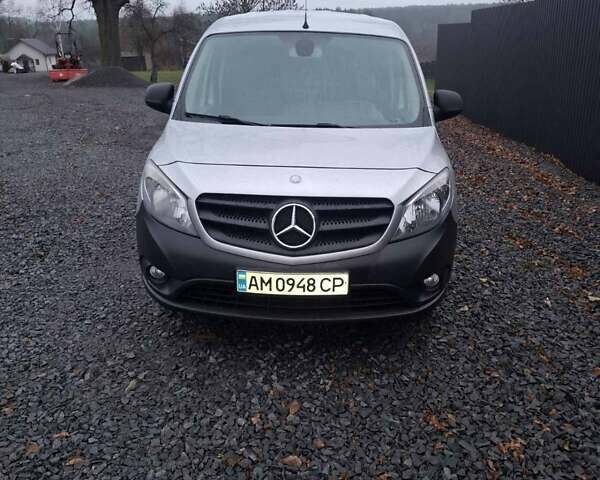 Серый Мерседес Ситан, объемом двигателя 1.46 л и пробегом 194 тыс. км за 9200 $, фото 8 на Automoto.ua