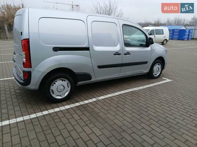 Серый Мерседес Ситан, объемом двигателя 0 л и пробегом 193 тыс. км за 12200 $, фото 3 на Automoto.ua