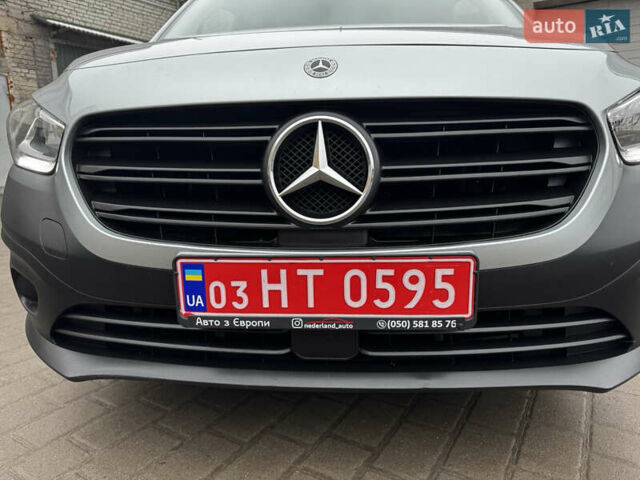 Серый Мерседес Ситан, объемом двигателя 1.46 л и пробегом 190 тыс. км за 15550 $, фото 5 на Automoto.ua