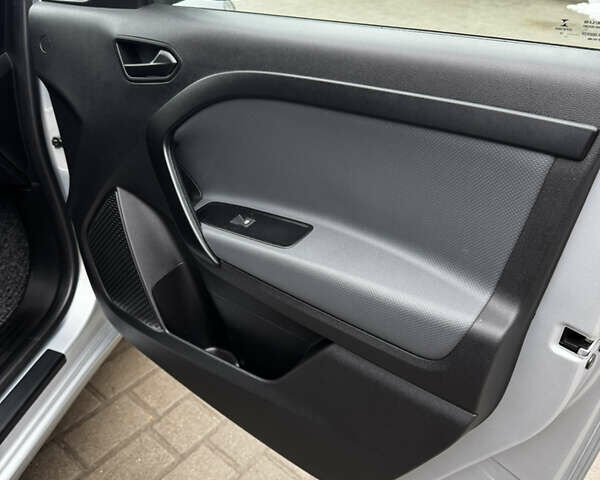 Серый Мерседес Ситан, объемом двигателя 1.46 л и пробегом 190 тыс. км за 15550 $, фото 25 на Automoto.ua