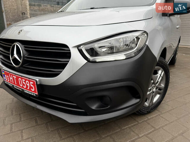 Серый Мерседес Ситан, объемом двигателя 1.46 л и пробегом 190 тыс. км за 15550 $, фото 4 на Automoto.ua