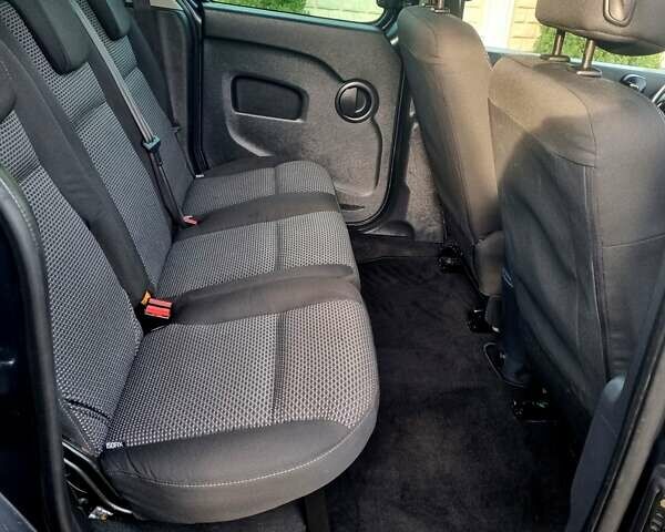 Серый Мерседес Ситан, объемом двигателя 1.46 л и пробегом 190 тыс. км за 10200 $, фото 13 на Automoto.ua