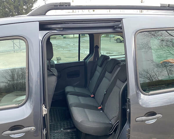 Серый Мерседес Ситан, объемом двигателя 1.46 л и пробегом 196 тыс. км за 9500 $, фото 16 на Automoto.ua