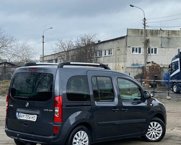 Серый Мерседес Ситан, объемом двигателя 1.46 л и пробегом 196 тыс. км за 9500 $, фото 9 на Automoto.ua