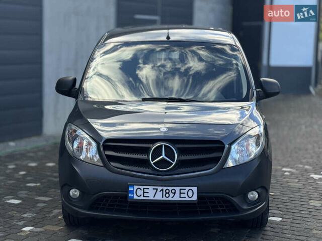 Серый Мерседес Ситан, объемом двигателя 1.46 л и пробегом 245 тыс. км за 9700 $, фото 1 на Automoto.ua