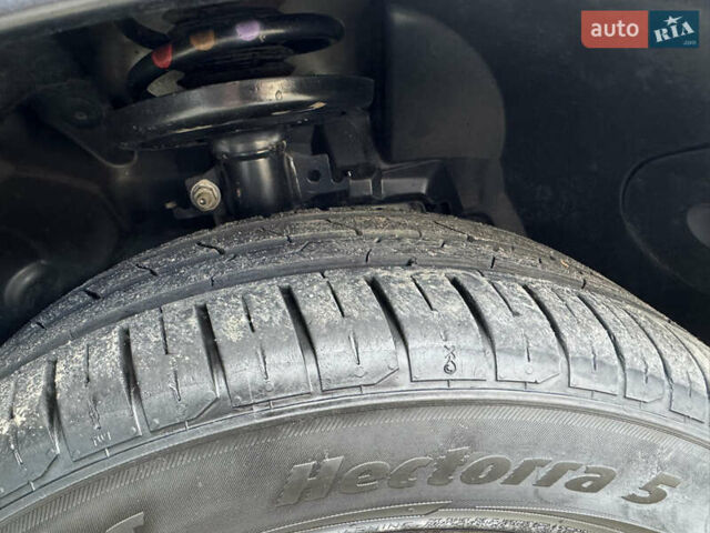 Серый Мерседес Ситан, объемом двигателя 1.46 л и пробегом 245 тыс. км за 9700 $, фото 5 на Automoto.ua