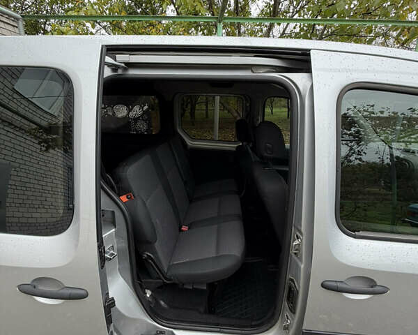 Серый Мерседес Ситан, объемом двигателя 1.46 л и пробегом 168 тыс. км за 11899 $, фото 21 на Automoto.ua