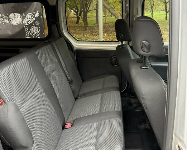 Серый Мерседес Ситан, объемом двигателя 1.46 л и пробегом 168 тыс. км за 11899 $, фото 22 на Automoto.ua