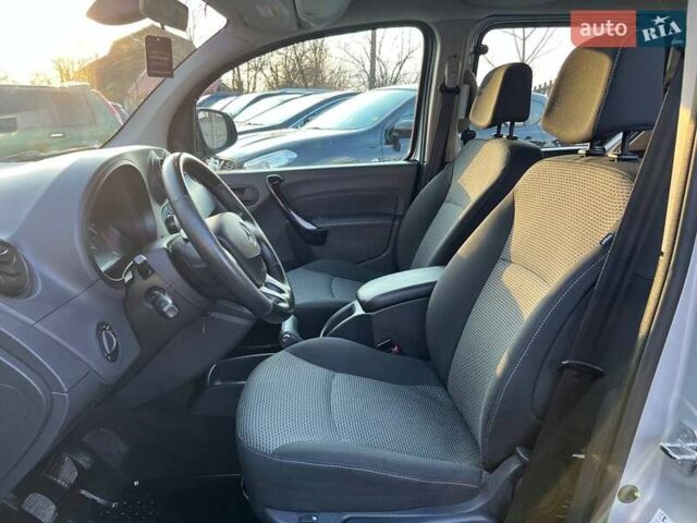 Сірий Мерседес Сітан, об'ємом двигуна 1.46 л та пробігом 186 тис. км за 10200 $, фото 9 на Automoto.ua