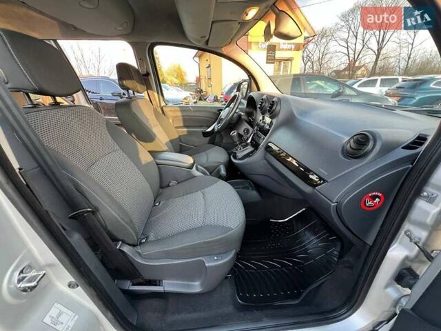 Сірий Мерседес Сітан, об'ємом двигуна 1.46 л та пробігом 186 тис. км за 10200 $, фото 10 на Automoto.ua