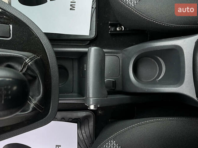 Серый Мерседес Ситан, объемом двигателя 1.46 л и пробегом 156 тыс. км за 10999 $, фото 13 на Automoto.ua