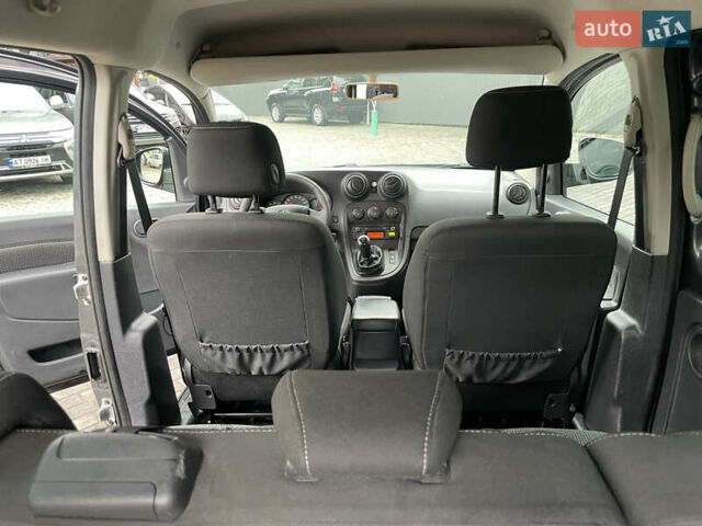 Мерседес Ситан 2014 в Ивано-Франковске на Automoto.ua Серый Мерседес Ситан, объемом двигателя 1.5 л и пробегом 205 тыс. км за 9850 $, фото 23 на Automoto.ua