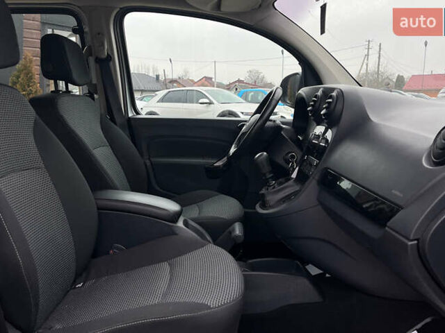 Серый Мерседес Ситан, объемом двигателя 1.46 л и пробегом 156 тыс. км за 10999 $, фото 18 на Automoto.ua