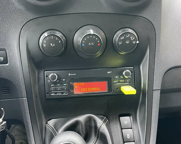 Мерседес Ситан 2014 в Ивано-Франковске на Automoto.ua Серый Мерседес Ситан, объемом двигателя 1.5 л и пробегом 205 тыс. км за 9850 $, фото 37 на Automoto.ua