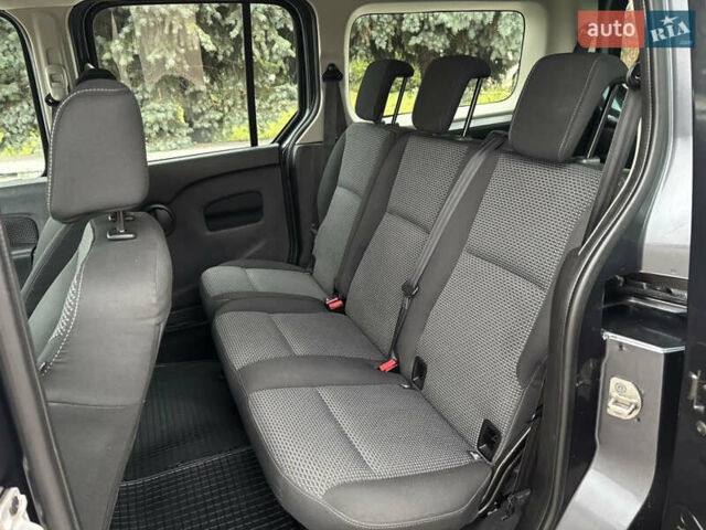 Серый Мерседес Ситан, объемом двигателя 1.46 л и пробегом 189 тыс. км за 12950 $, фото 11 на Automoto.ua