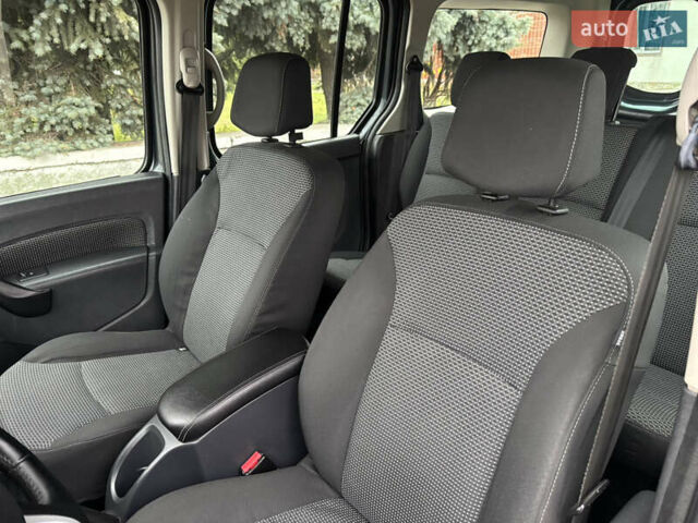 Серый Мерседес Ситан, объемом двигателя 1.46 л и пробегом 189 тыс. км за 12950 $, фото 8 на Automoto.ua