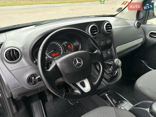 Серый Мерседес Ситан, объемом двигателя 1.46 л и пробегом 189 тыс. км за 12950 $, фото 10 на Automoto.ua